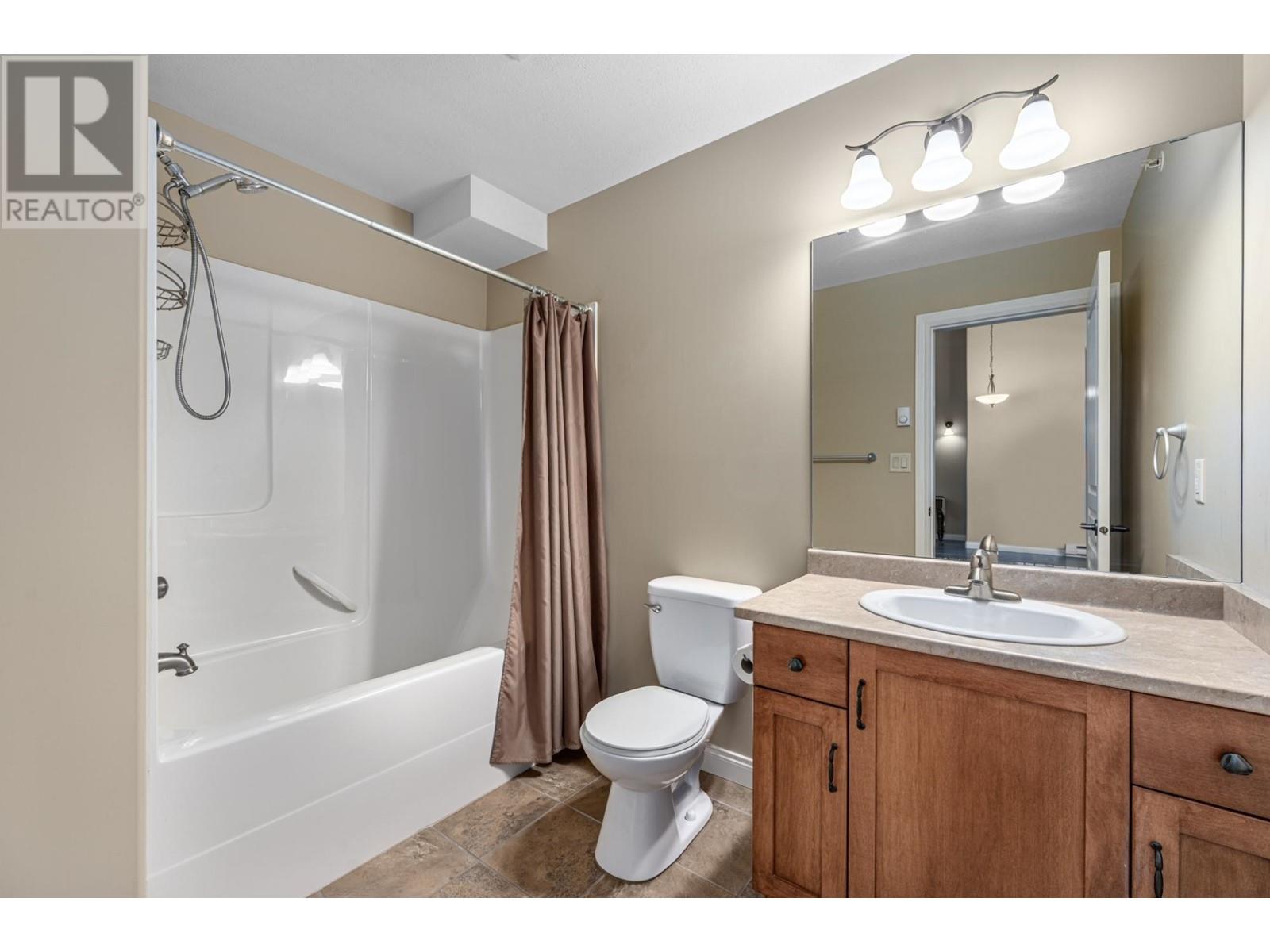 307-1390 Hillside Drive, Kamloops, British Columbia  V2E 0A6 - Photo 14 - 180893