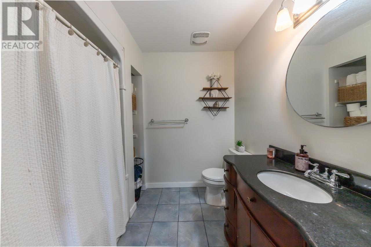 3192 Wawn Cres, Kamloops, British Columbia  V2B 7J6 - Photo 19 - 180894