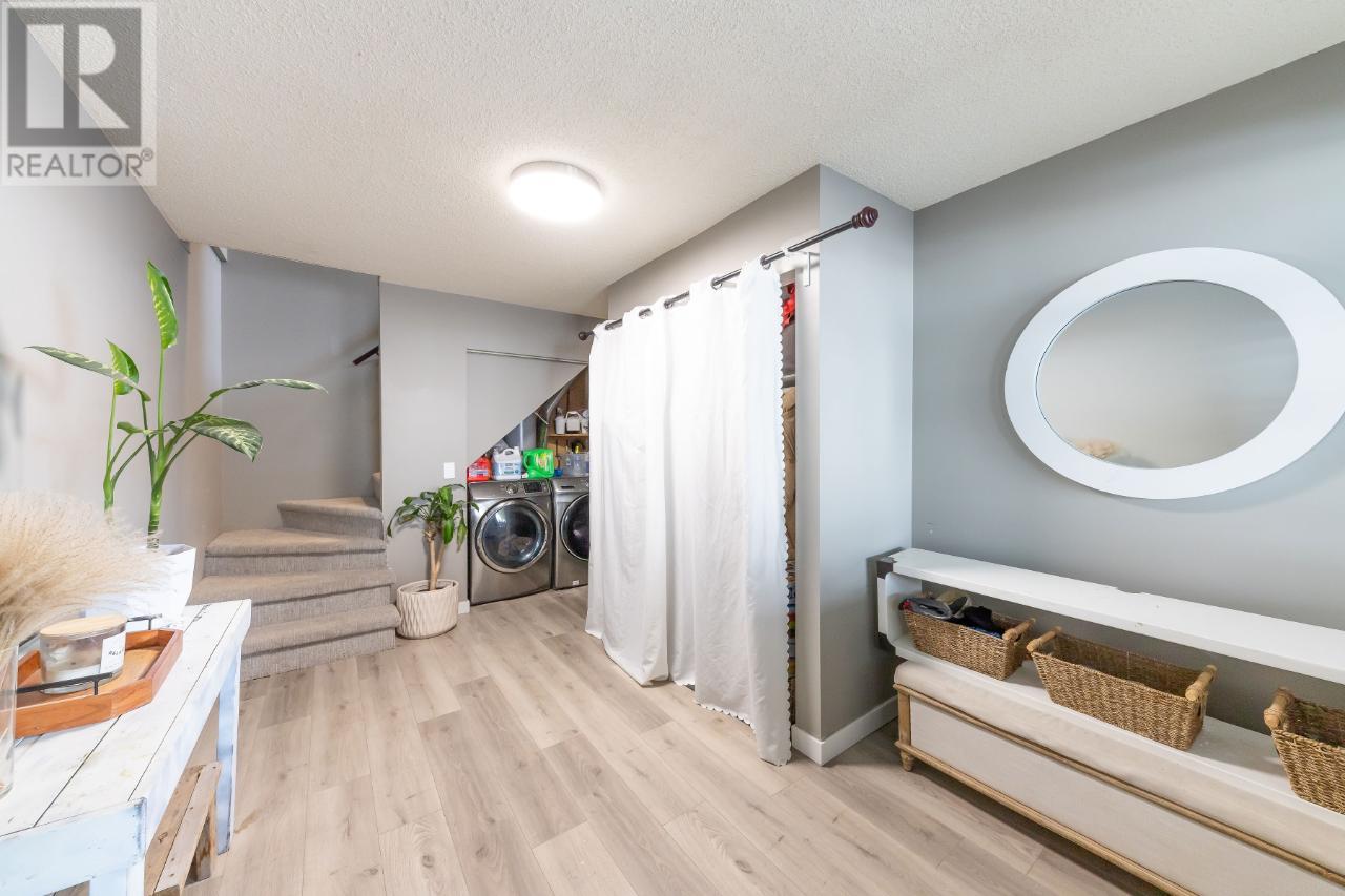 3192 Wawn Cres, Kamloops, British Columbia  V2B 7J6 - Photo 2 - 180894