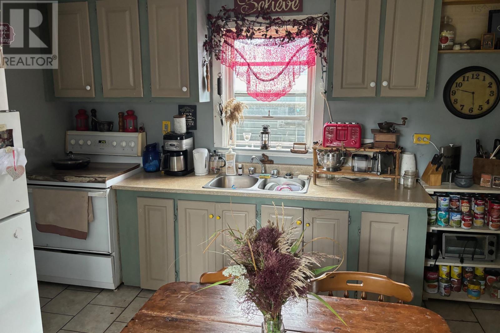 6 Rambler Street, Amherst, Nova Scotia B4H 1A6 (27412133) NSHome.ca