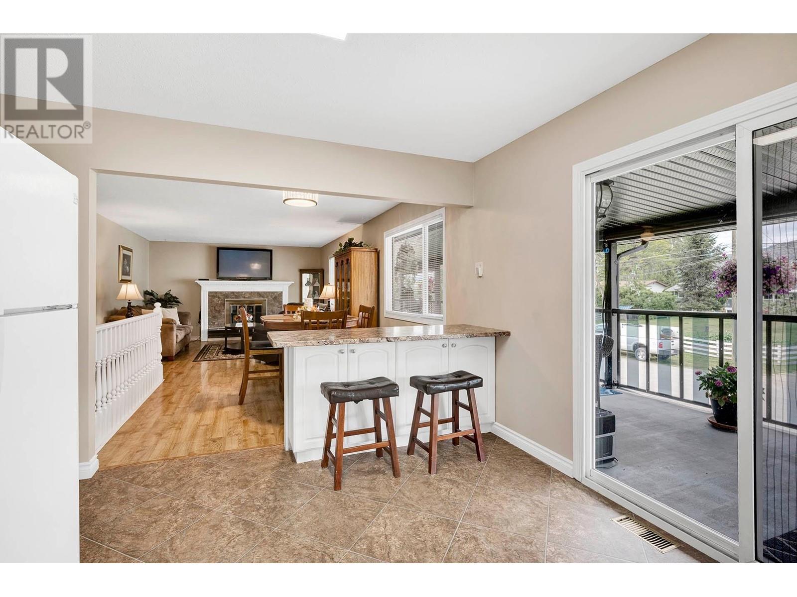 4104 Davie Road, Kamloops, British Columbia  V2H 1K8 - Photo 13 - 179381