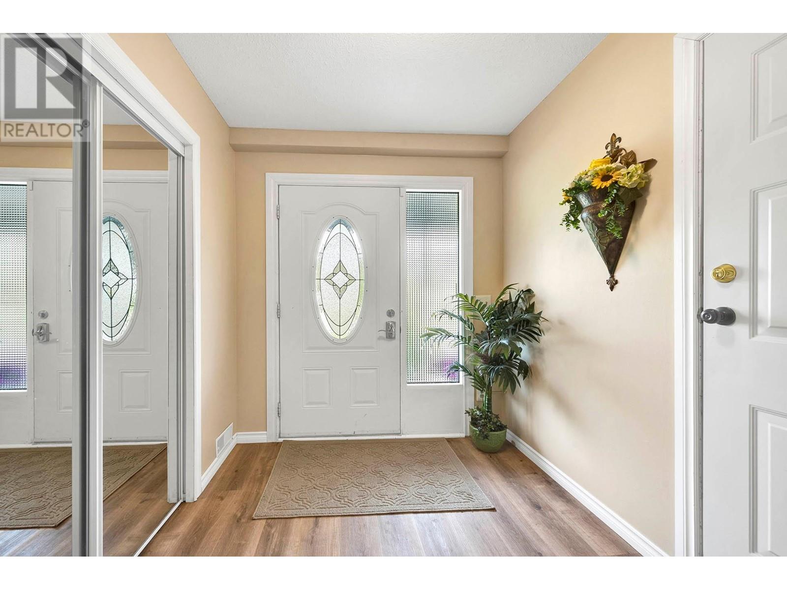 4104 Davie Road, Kamloops, British Columbia  V2H 1K8 - Photo 4 - 179381