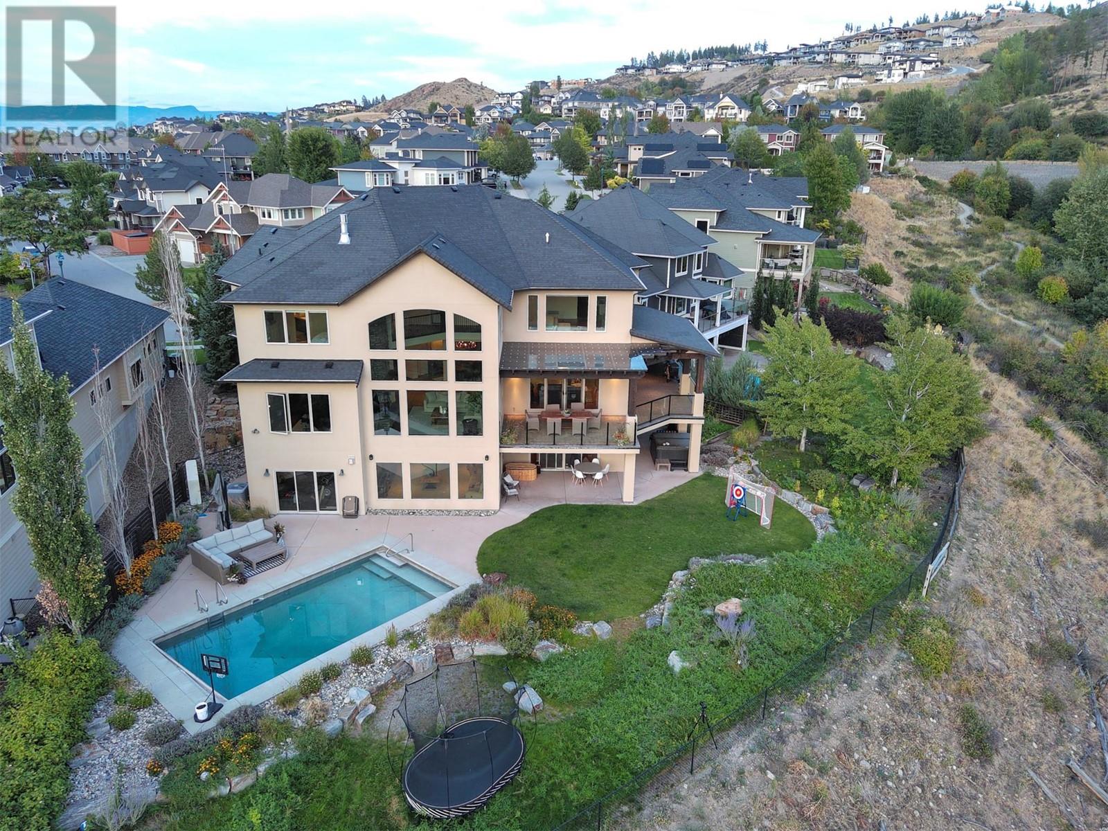 373 Farron Court Kelowna