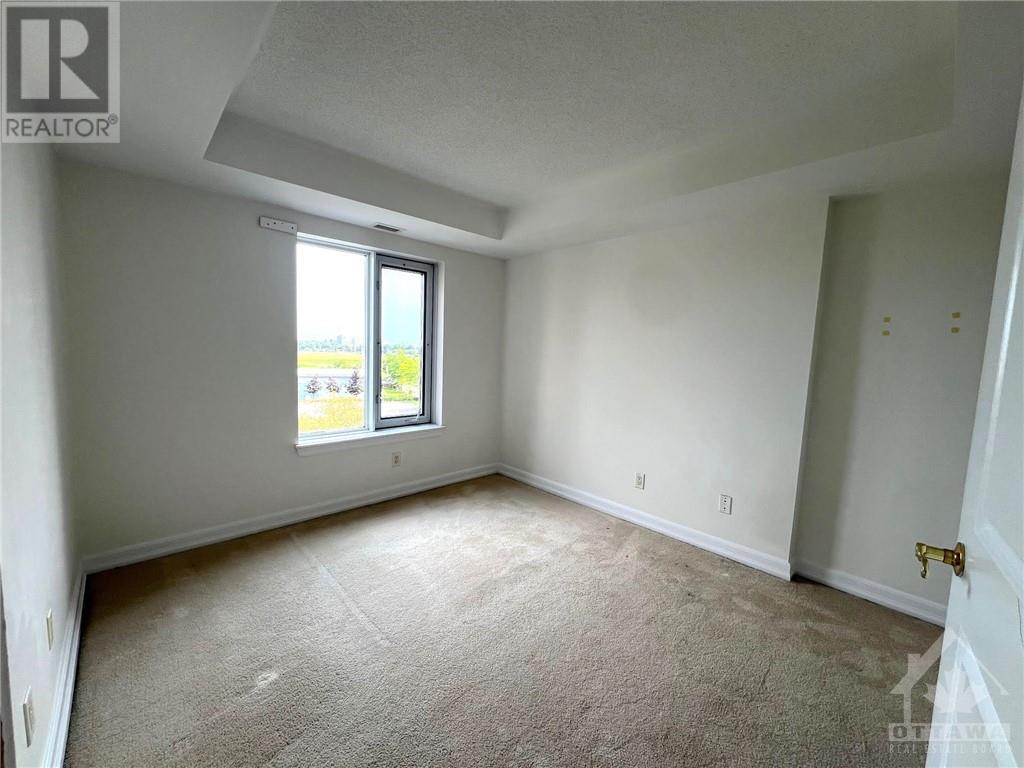 310 CENTRAL PARK DRIVE UNIT#4B Ottawa