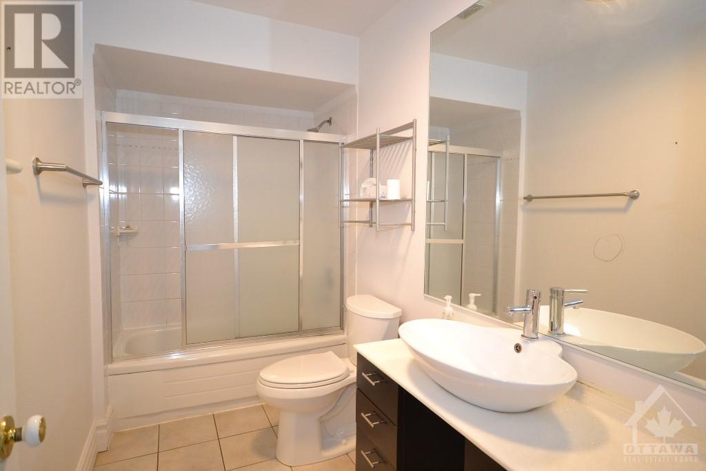 17 Marlborough Avenue EOttawa, Ontario  K1N 8E6 - Photo 11 - X9518868