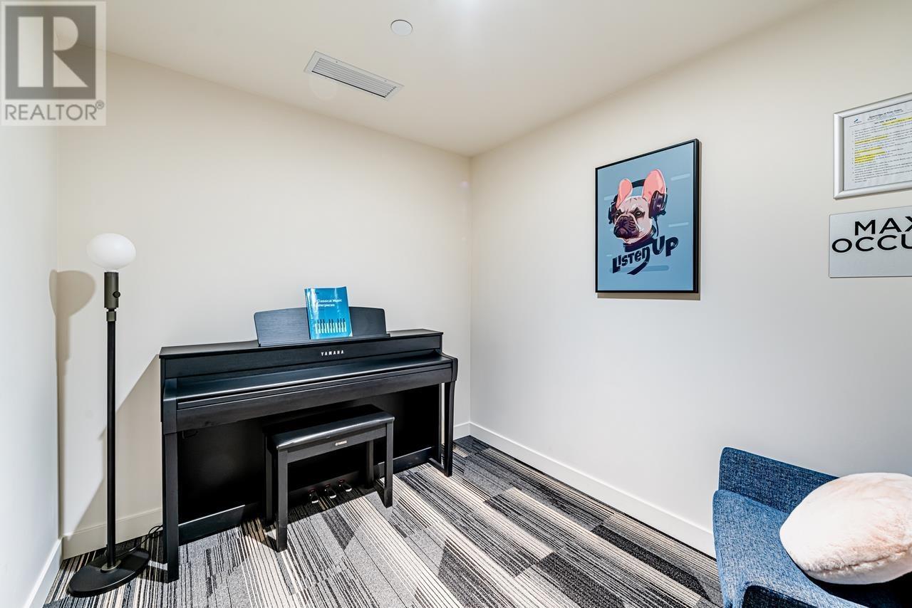 Listing Picture 25 of 38 : 410 6855 PEARSON WAY, Richmond / 烈治文 - 魯藝地產 Yvonne Lu Group - MLS Medallion Club Member