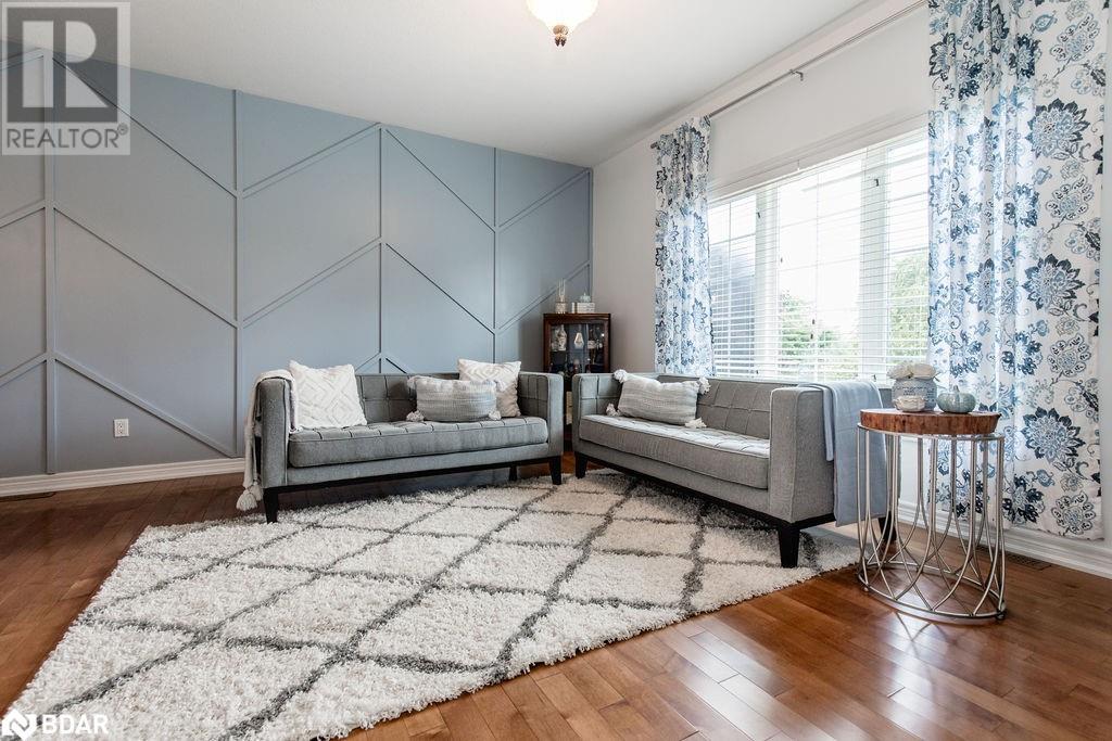 31 Vanderpost Crescent, Essa, Ontario  L0L 2N0 - Photo 5 - 40646555