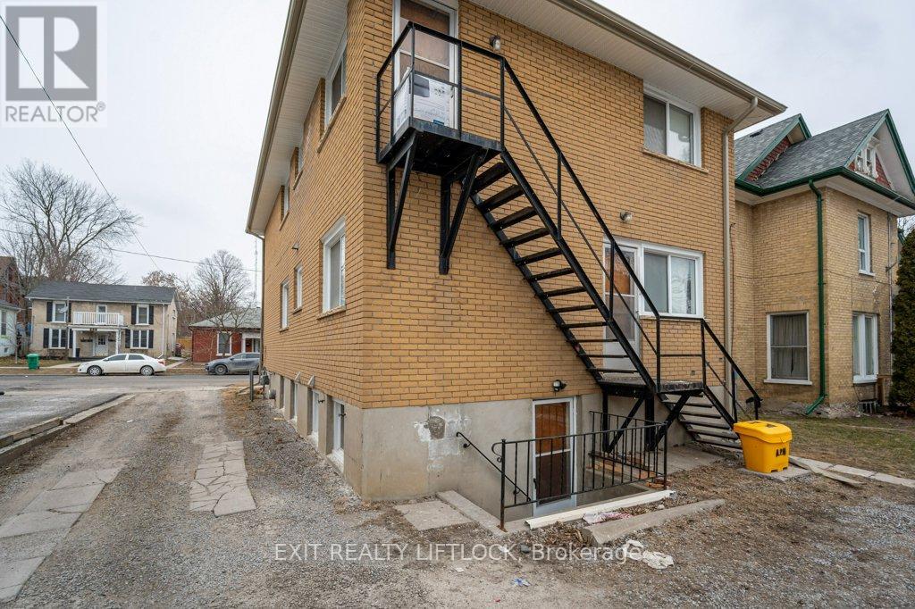 289 SIMCOE STREET Peterborough (Downtown)