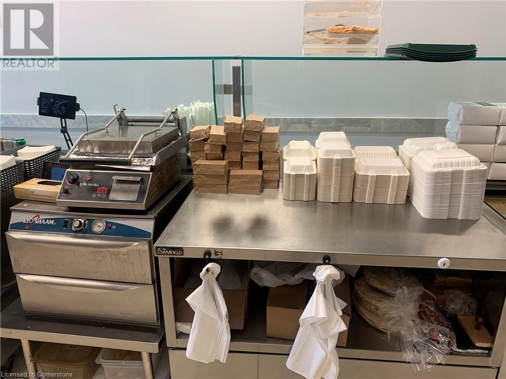 36 Northfield Drive E Unit# 11, Waterloo, Ontario  N2L 6A1 - Photo 10 - 40646992