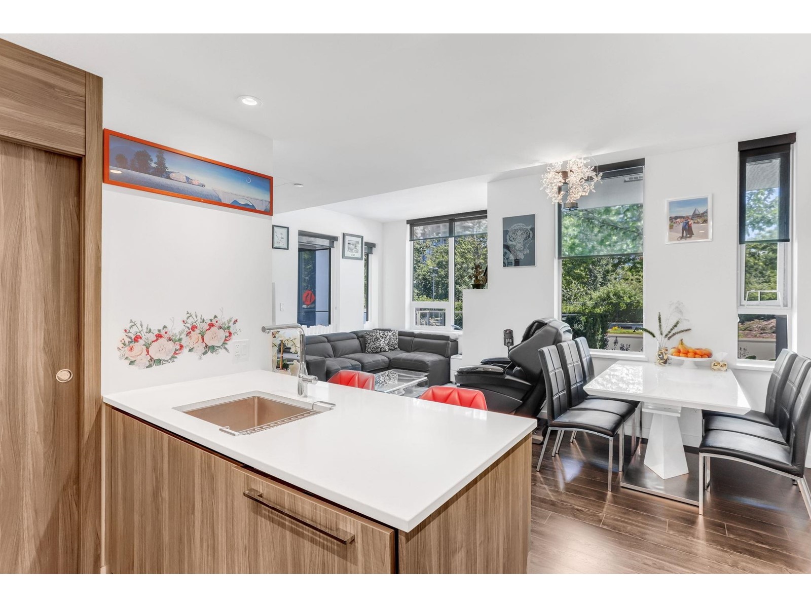 Th6 9887 Whalley Boulevard, Surrey, British Columbia  V3T 0P4 - Photo 12 - R2925287
