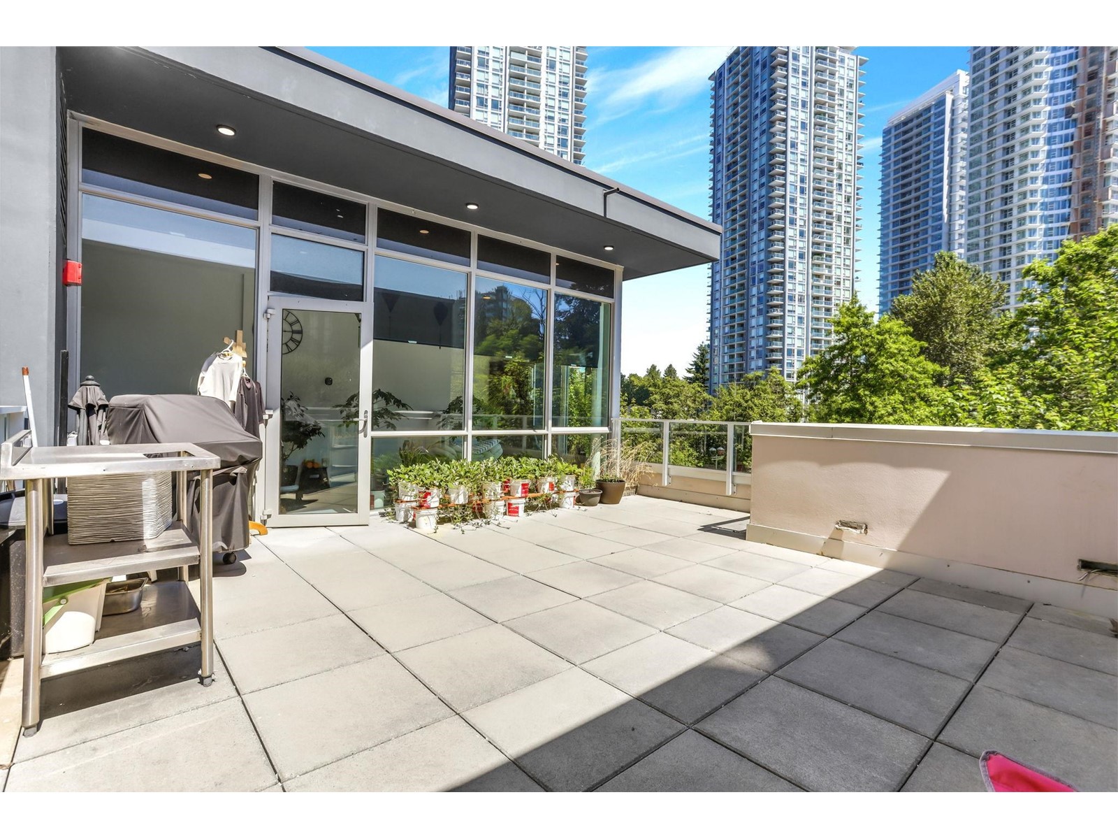 Th6 9887 Whalley Boulevard, Surrey, British Columbia  V3T 0P4 - Photo 26 - R2925287