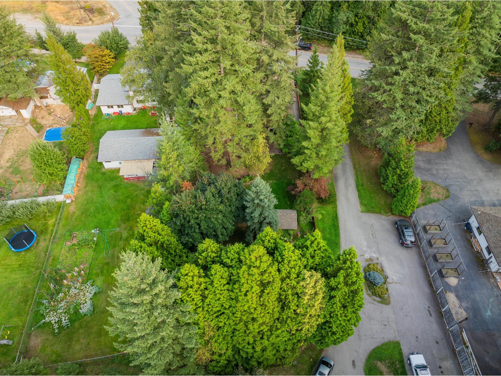 2504 14TH AVENUE Castlegar