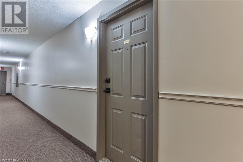 95 Baseline Road West Unit# 407, London, Ontario N6J 4X3 - Photo 5 - 40646807