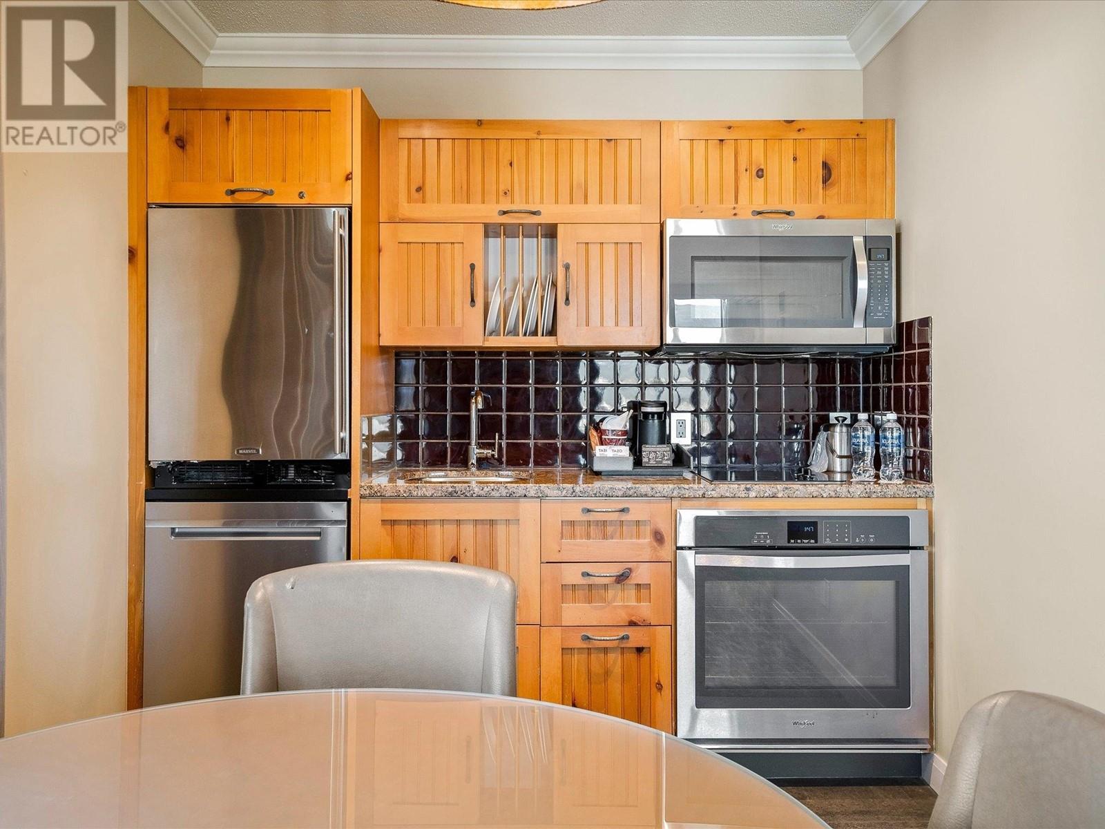 605/606 4090 Whistler Way, Whistler, British Columbia  V8E 1J3 - Photo 19 - R2922445