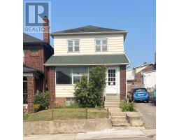 42 INNES AVENUE, toronto (corso italia-davenport), Ontario