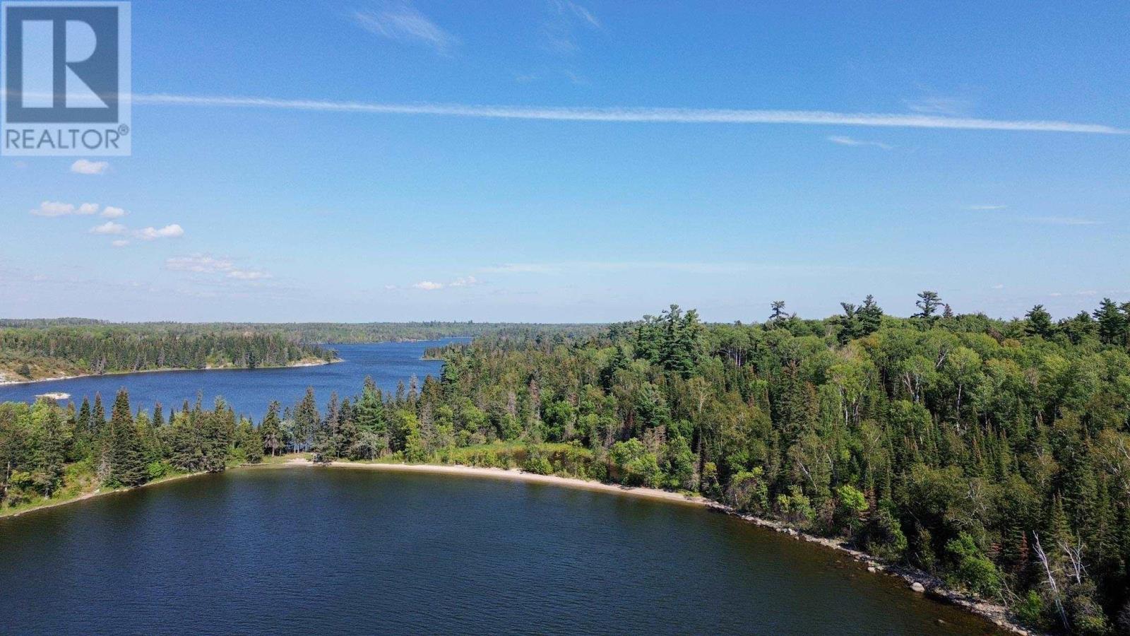 24 Five Point Island|Lake of the Woods, south of keewatin, Ontario