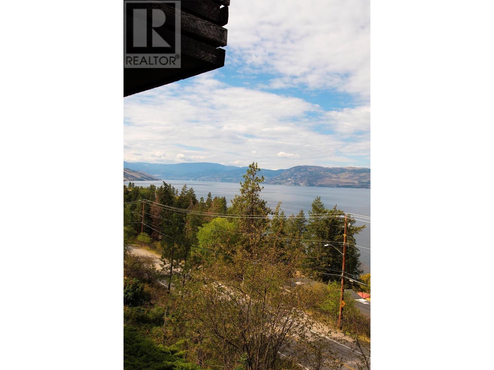 402 Viewcrest Road, Kelowna, British Columbia  V1W 4J8 - Photo 30 - 10324158