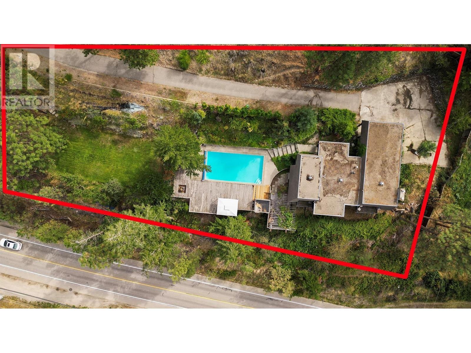 402 Viewcrest Road Kelowna