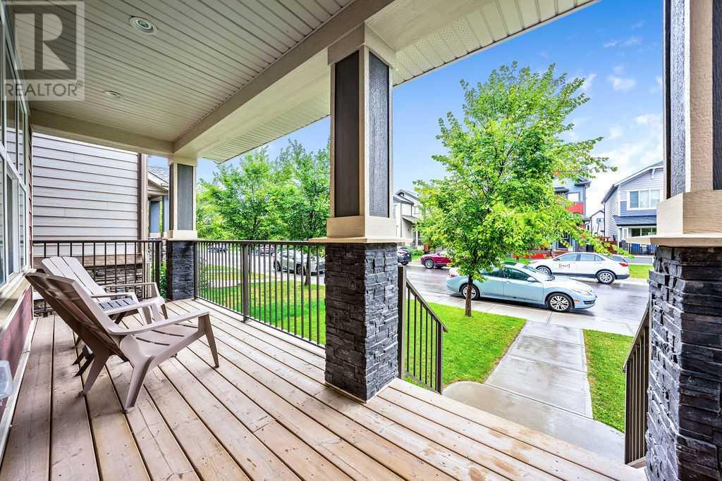 91 Masters Manor Se, Calgary, Alberta  T3M 2R4 - Photo 3 - A2161269