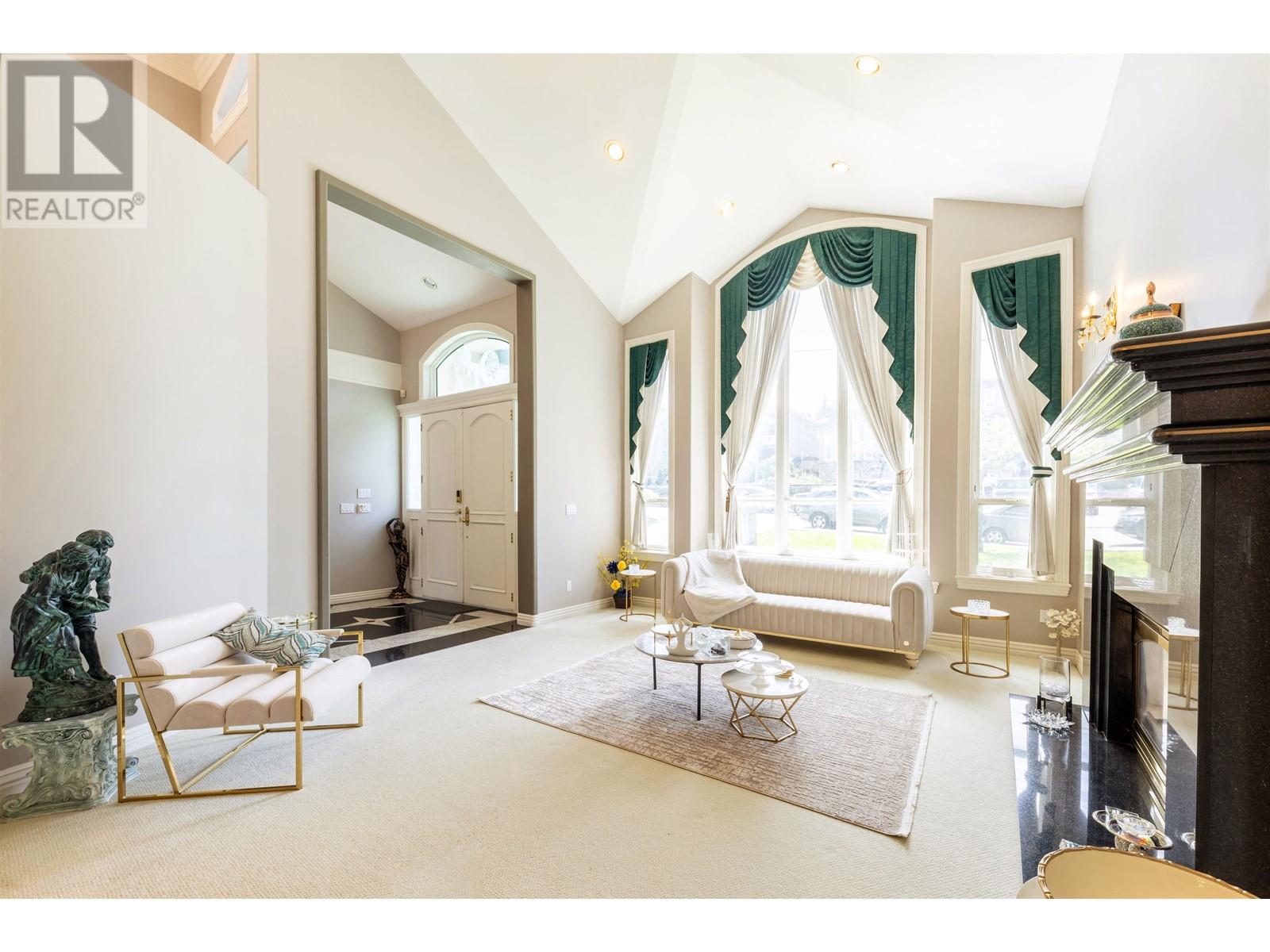 Listing Picture 10 of 40 : 5988 LEIBLY AVENUE, Burnaby / 本拿比 - 魯藝地產 Yvonne Lu Group - MLS Medallion Club Member