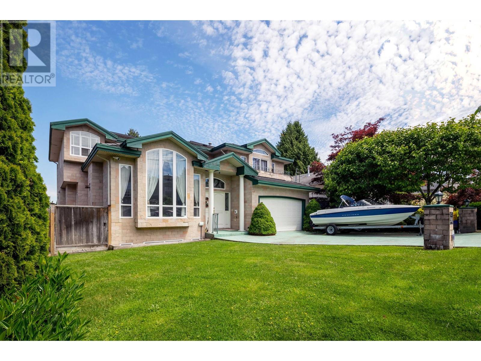 Listing Picture 2 of 40 : 5988 LEIBLY AVENUE, Burnaby / 本拿比 - 魯藝地產 Yvonne Lu Group - MLS Medallion Club Member