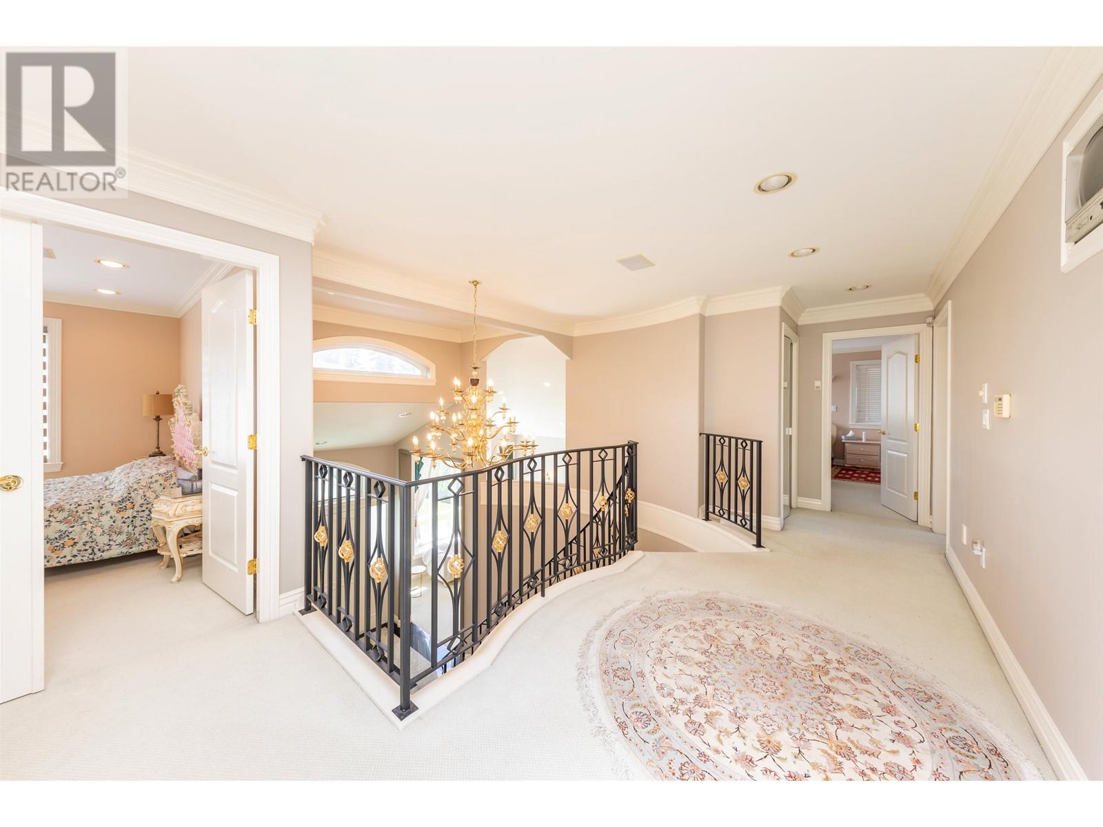 Listing Picture 24 of 40 : 5988 LEIBLY AVENUE, Burnaby / 本拿比 - 魯藝地產 Yvonne Lu Group - MLS Medallion Club Member