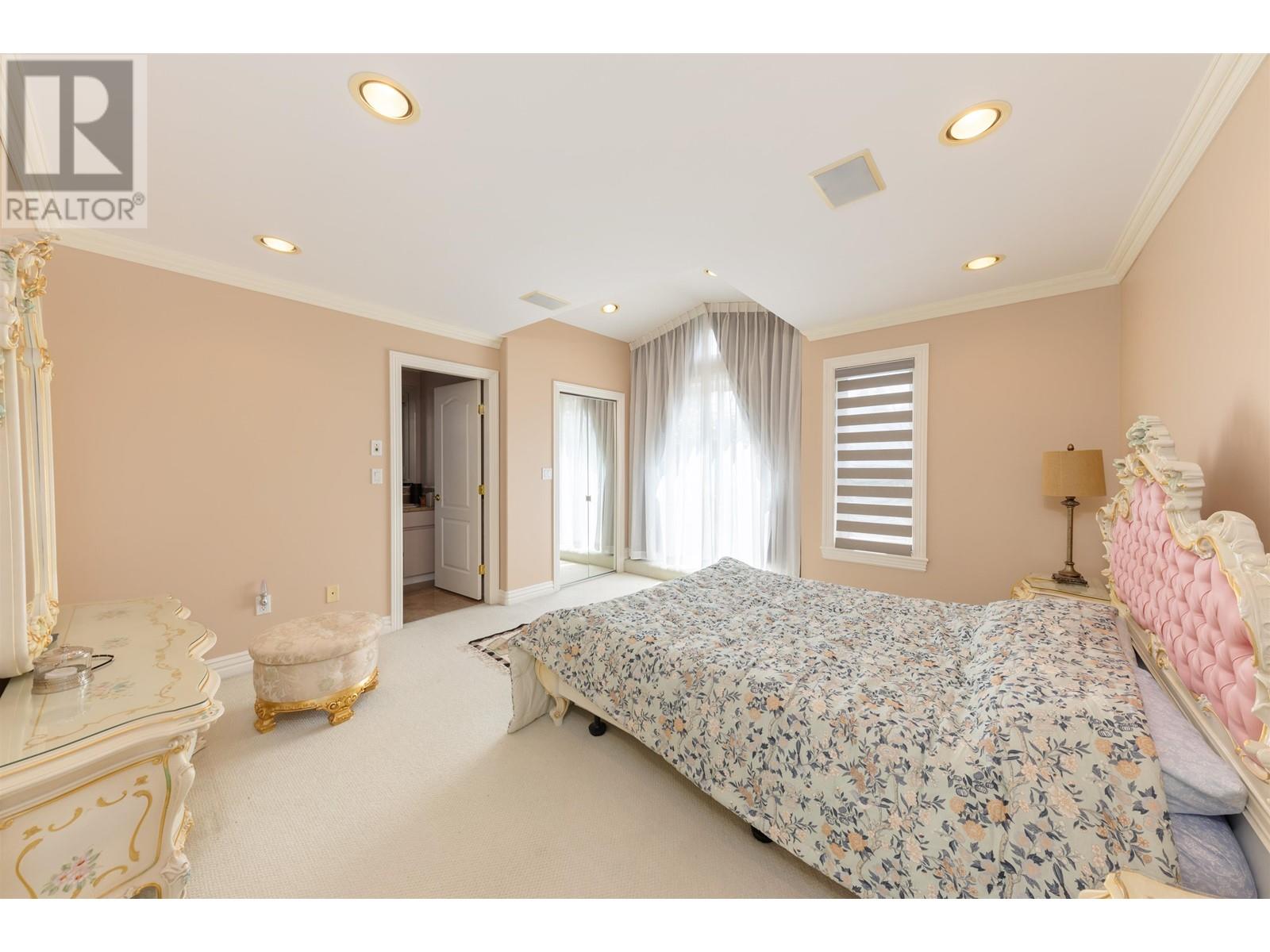 Listing Picture 28 of 40 : 5988 LEIBLY AVENUE, Burnaby / 本拿比 - 魯藝地產 Yvonne Lu Group - MLS Medallion Club Member