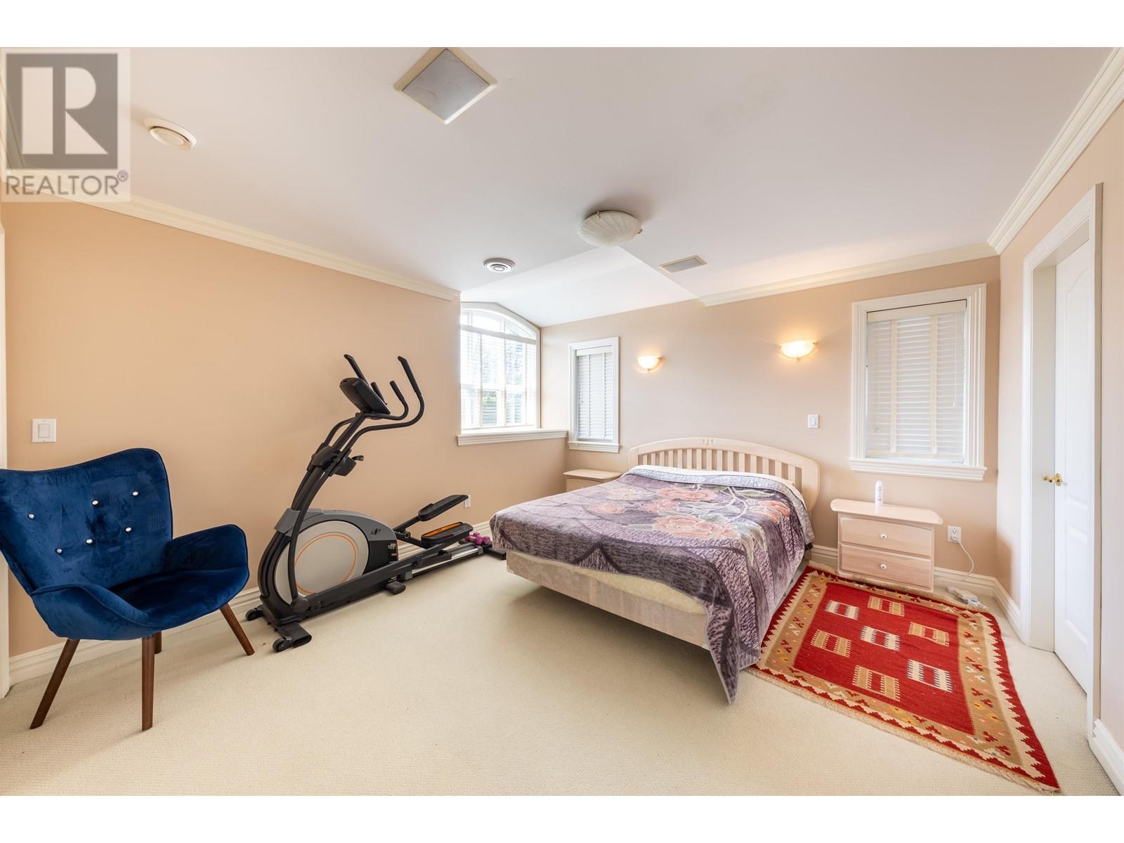 Listing Picture 31 of 40 : 5988 LEIBLY AVENUE, Burnaby / 本拿比 - 魯藝地產 Yvonne Lu Group - MLS Medallion Club Member