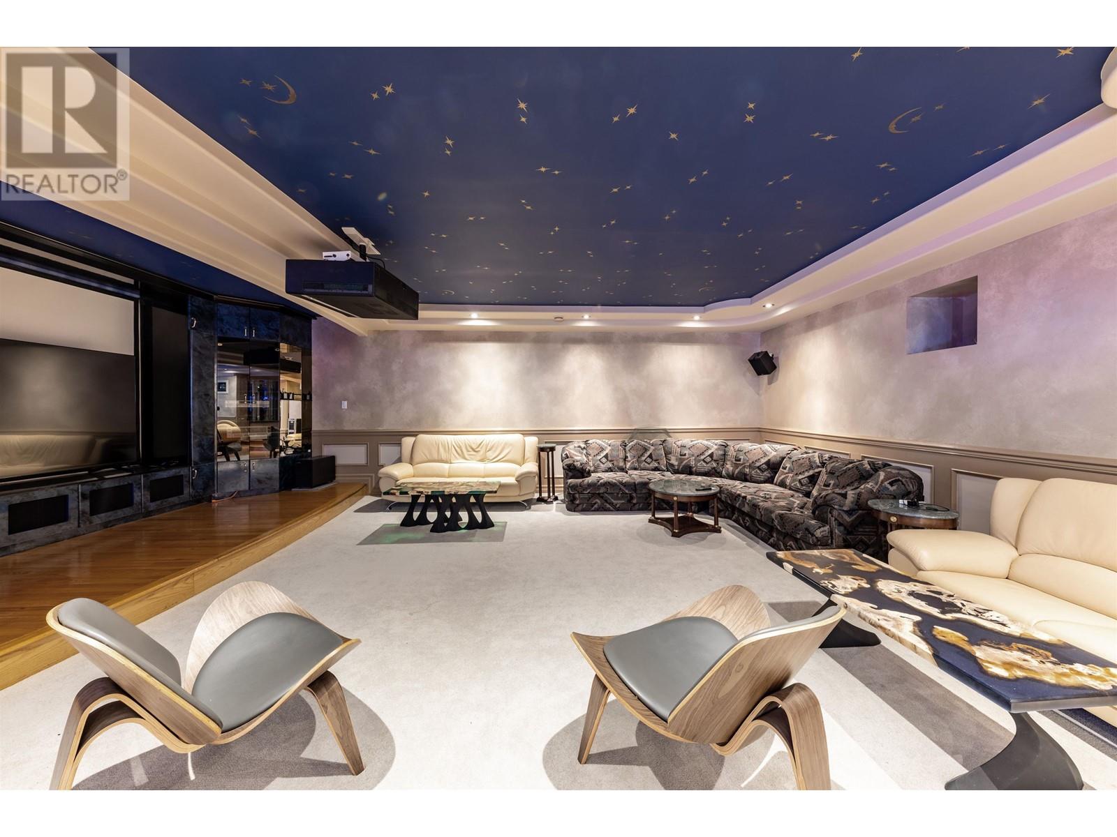 Listing Picture 35 of 40 : 5988 LEIBLY AVENUE, Burnaby / 本拿比 - 魯藝地產 Yvonne Lu Group - MLS Medallion Club Member