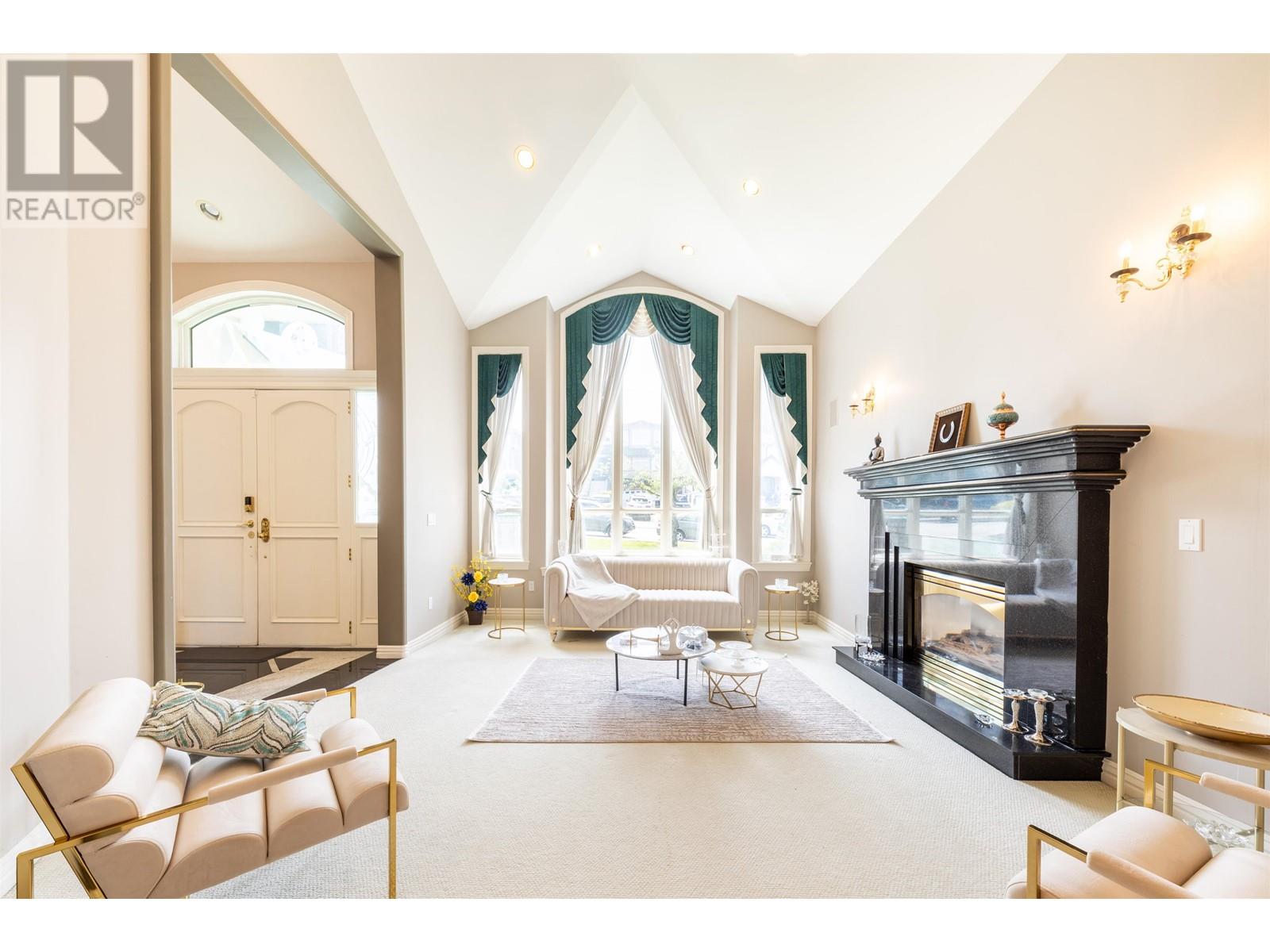 Listing Picture 9 of 40 : 5988 LEIBLY AVENUE, Burnaby / 本拿比 - 魯藝地產 Yvonne Lu Group - MLS Medallion Club Member