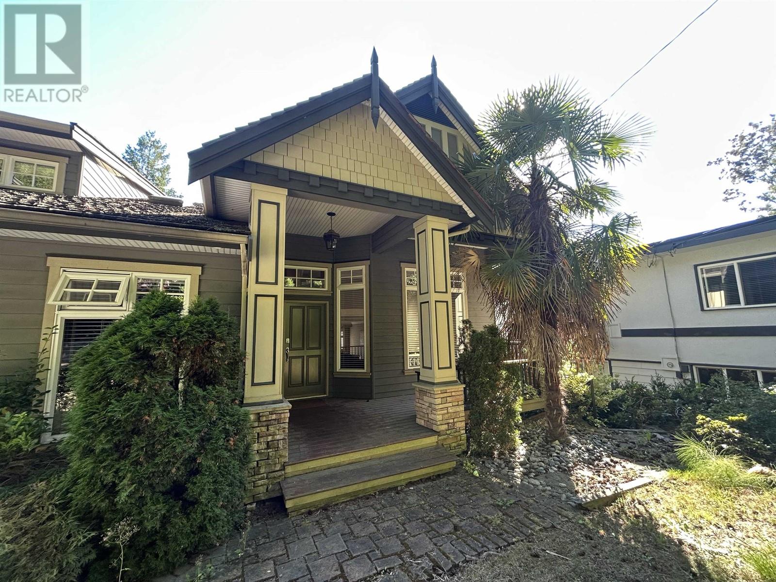 1650 Lawson Avenue, West Vancouver, British Columbia  V7V 2C9 - Photo 1 - R2925402