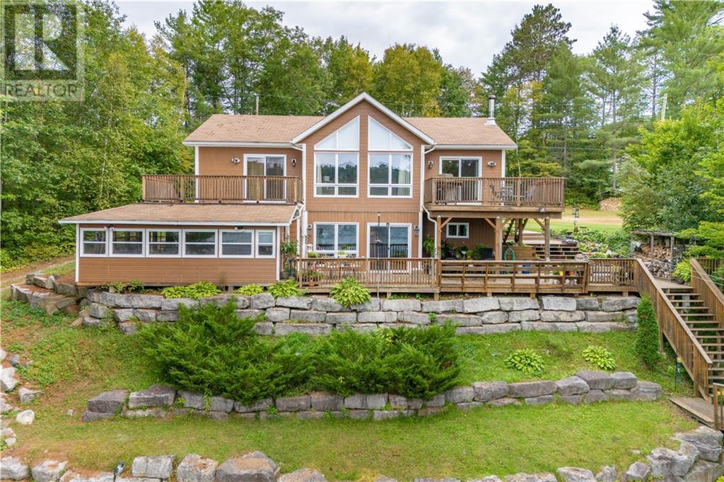 26 CLARK'S LANDING LANE Chalk River