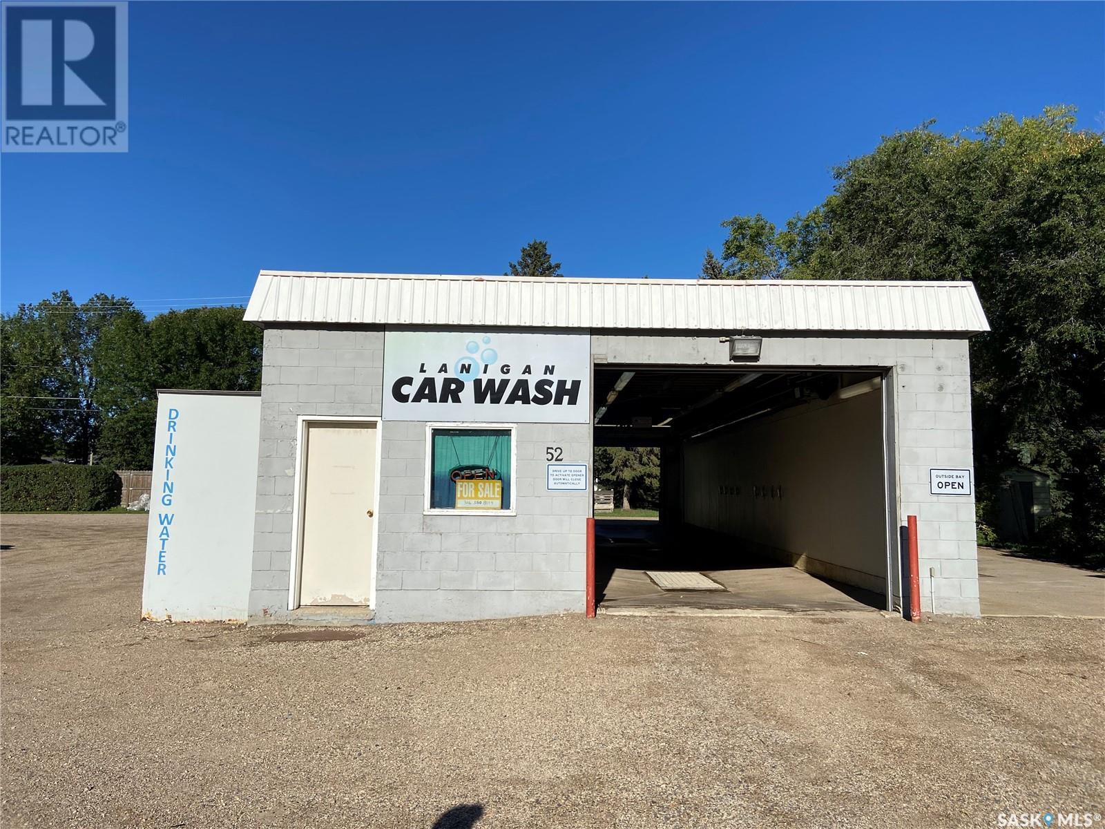54 Main Street, Lanigan, Saskatchewan  S0K 2M0 - Photo 2 - SK983632