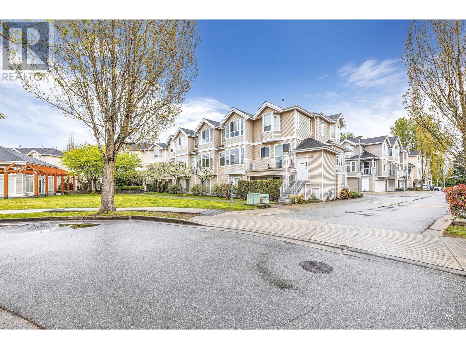 116 22888 WINDSOR COURT, richmond, British Columbia