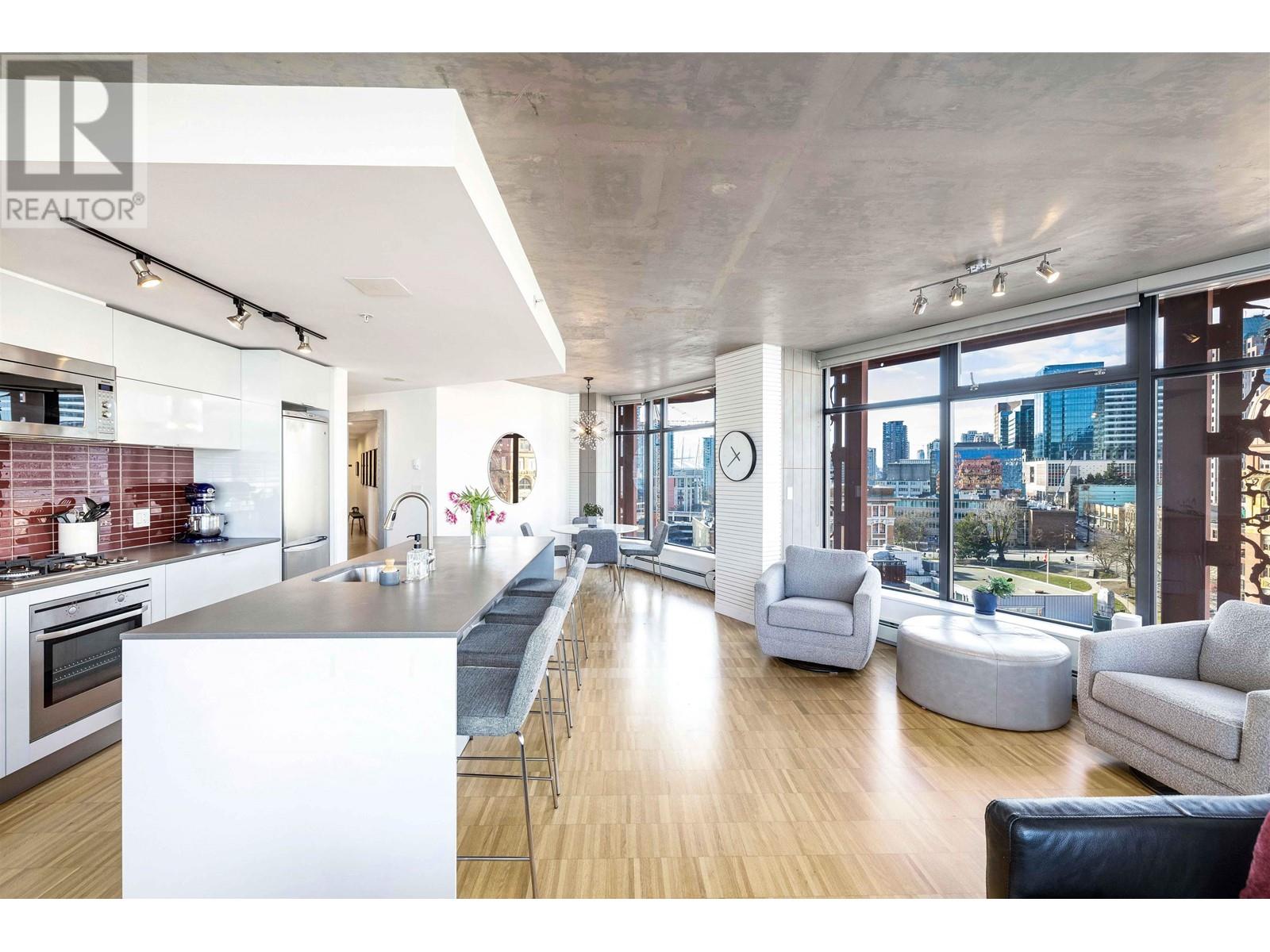 Listing Picture 10 of 40 : 1610 128 W CORDOVA STREET, Vancouver / 溫哥華 - 魯藝地產 Yvonne Lu Group - MLS Medallion Club Member