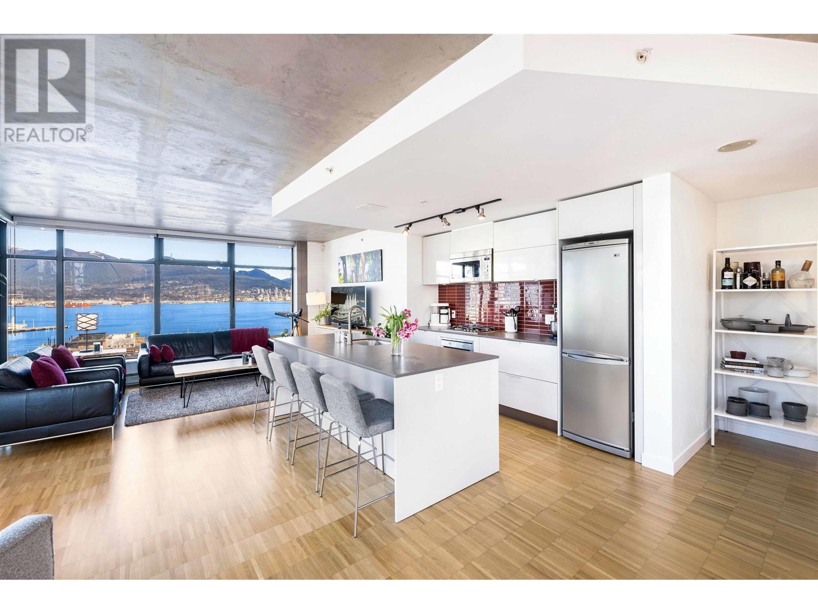 Listing Picture 13 of 40 : 1610 128 W CORDOVA STREET, Vancouver / 溫哥華 - 魯藝地產 Yvonne Lu Group - MLS Medallion Club Member