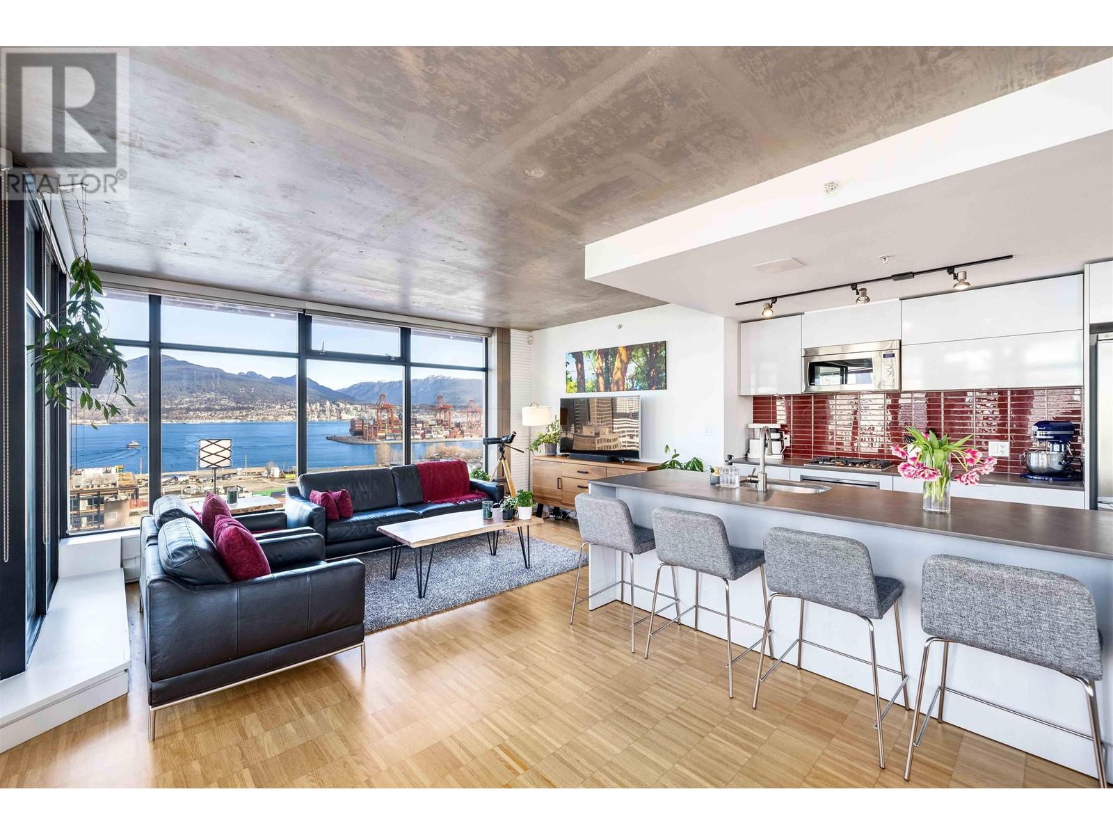 Listing Picture 3 of 40 : 1610 128 W CORDOVA STREET, Vancouver / 溫哥華 - 魯藝地產 Yvonne Lu Group - MLS Medallion Club Member