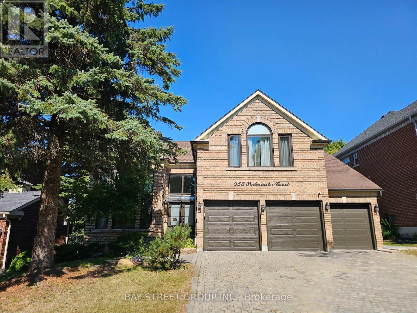 955 PORTMINSTER COURT, newmarket (stonehaven-wyndham), Ontario