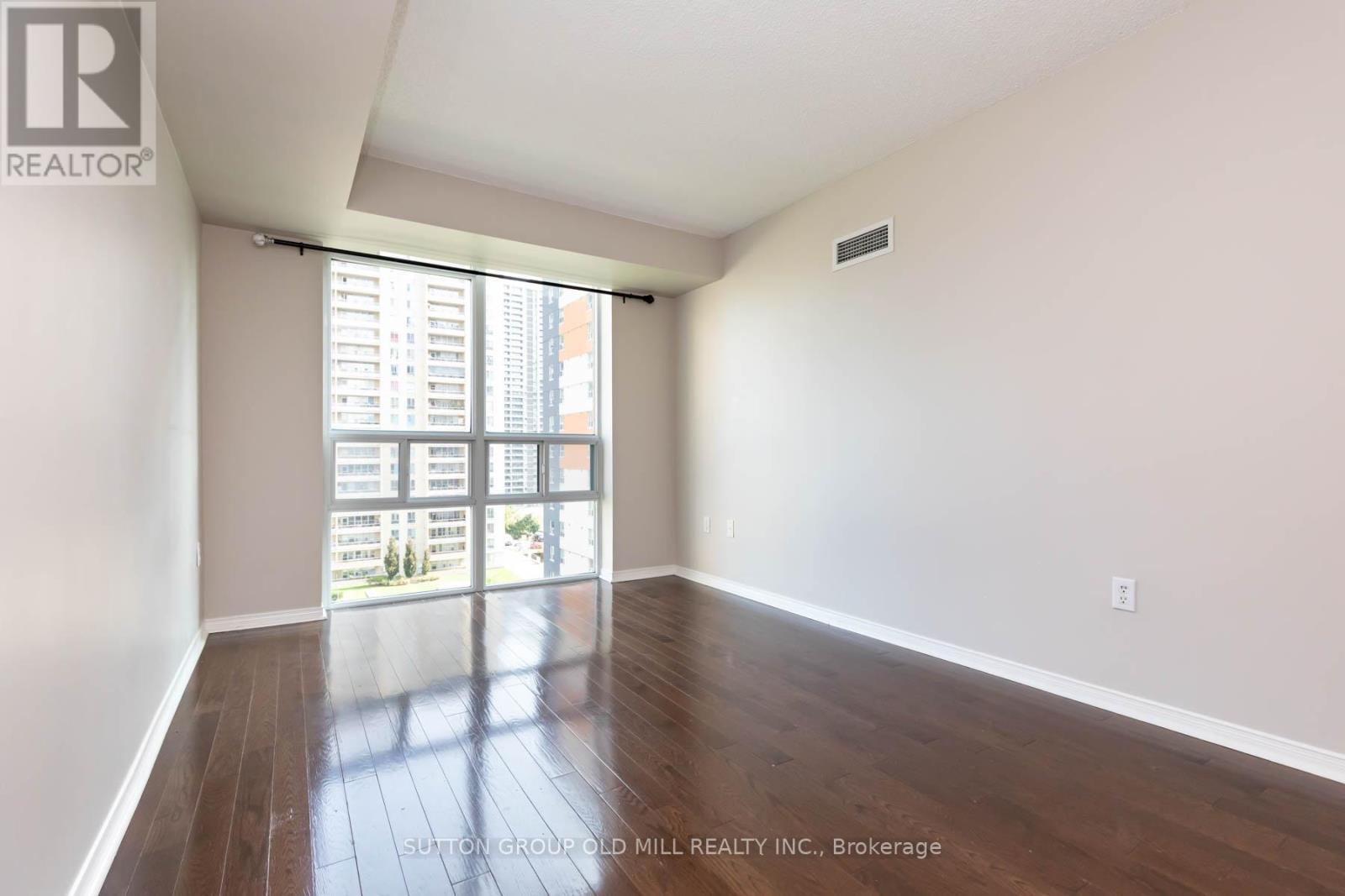 801 - 17 Michael Power Place, Toronto (Islington-City Centre West), Ontario  M9A 5G5 - Photo 7 - W9349449