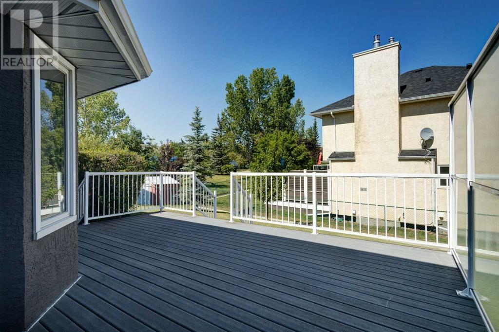 27 Woodford Court Sw, Calgary, Alberta  T2W 5Y3 - Photo 32 - A2158996