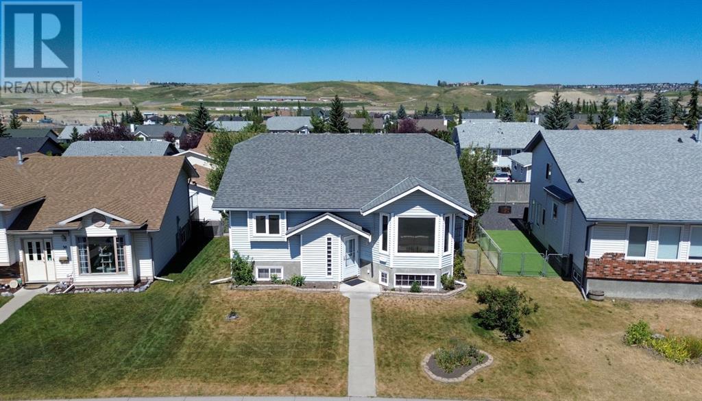 48 West Boothby Crescent, Cochrane, Alberta  T4C 1L9 - Photo 45 - A2149452