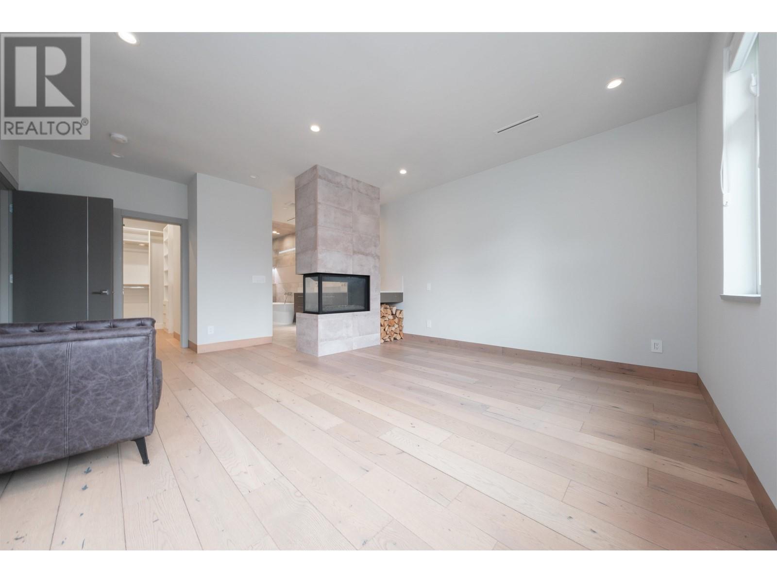 6507 Waltham Avenue, Burnaby, British Columbia  V5H 3V6 - Photo 19 - R2925537