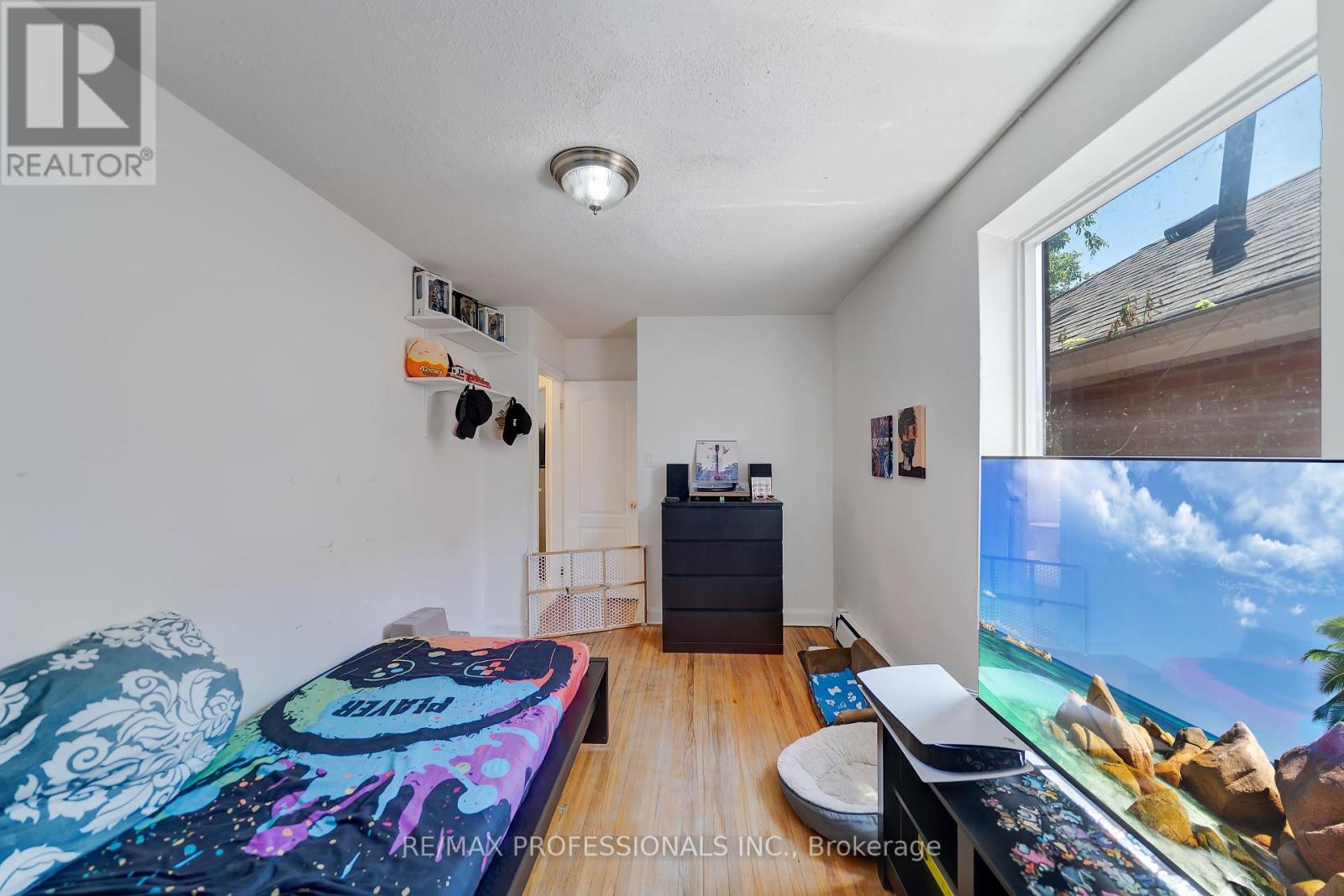 9 Thirteenth Street, Toronto (New Toronto), Ontario  M8V 3H3 - Photo 12 - W9349593