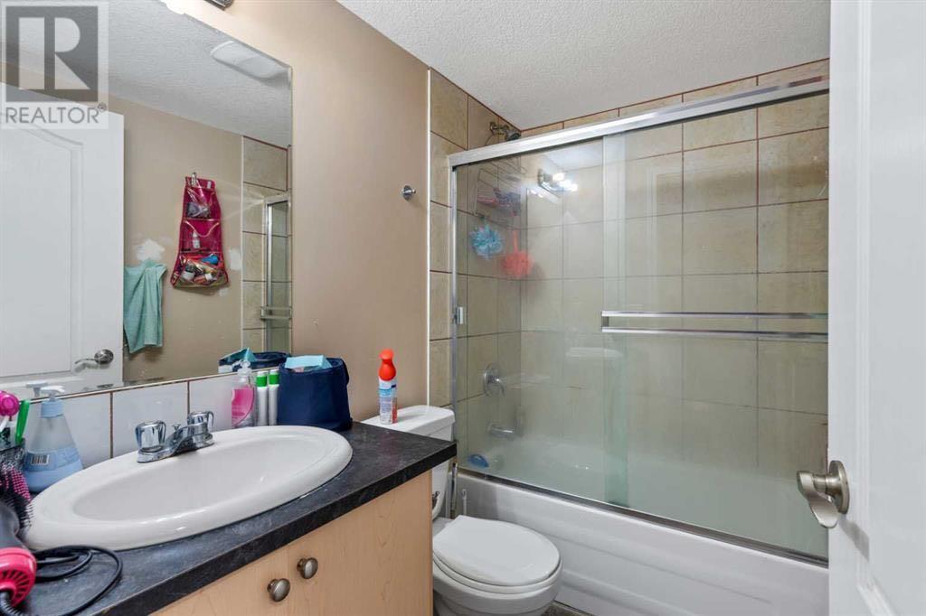 57 Saddlecrest Park Ne, Calgary, Alberta  T3J 5L4 - Photo 32 - A2160214