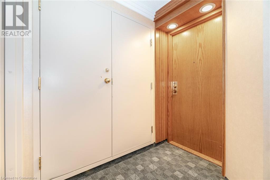18 Hollywood Avenue Unit# 401, Toronto, Ontario  M2N 6P5 - Photo 3 - 40645942