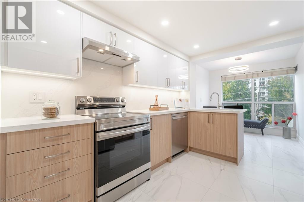 18 Hollywood Avenue Unit# 401, Toronto, Ontario  M2N 6P5 - Photo 9 - 40645942