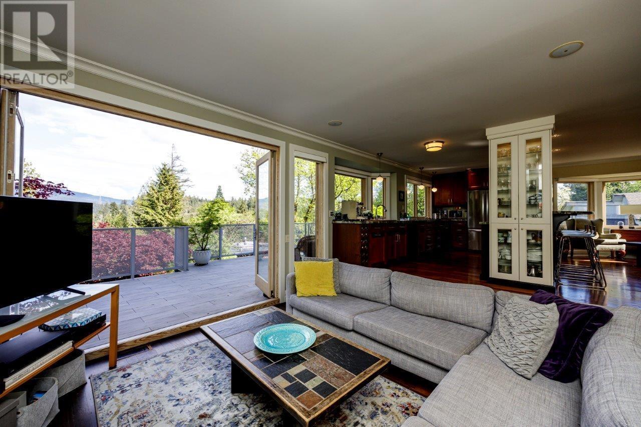 2190 Badger Road, North Vancouver, British Columbia  V7G 1T1 - Photo 13 - R2923376