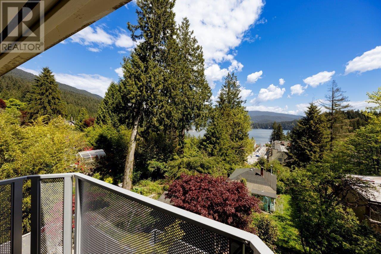 2190 Badger Road, North Vancouver, British Columbia  V7G 1T1 - Photo 18 - R2923376