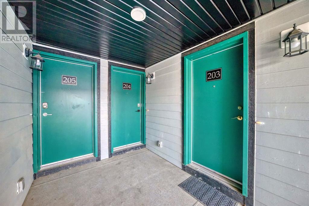 204, 414 Seton Passage, Calgary, Alberta  T3M 3T9 - Photo 3 - A2165584