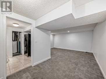 5020 Maryvale Drive Ne, Calgary, Alberta  T2A 2T3 - Photo 22 - A2161877